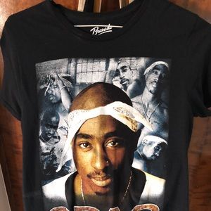 Tupac T-shirt 😍
